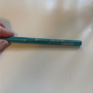 Essence Longlasting Eye Pencil in Teal